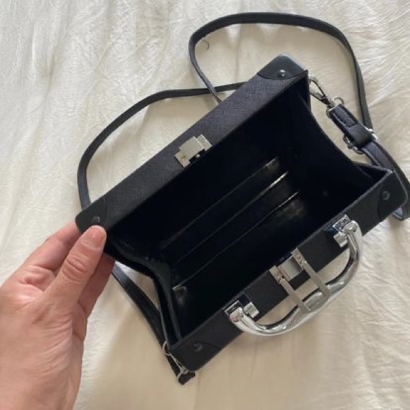 Boombox Purse/Clutch - Picture 3 of 3